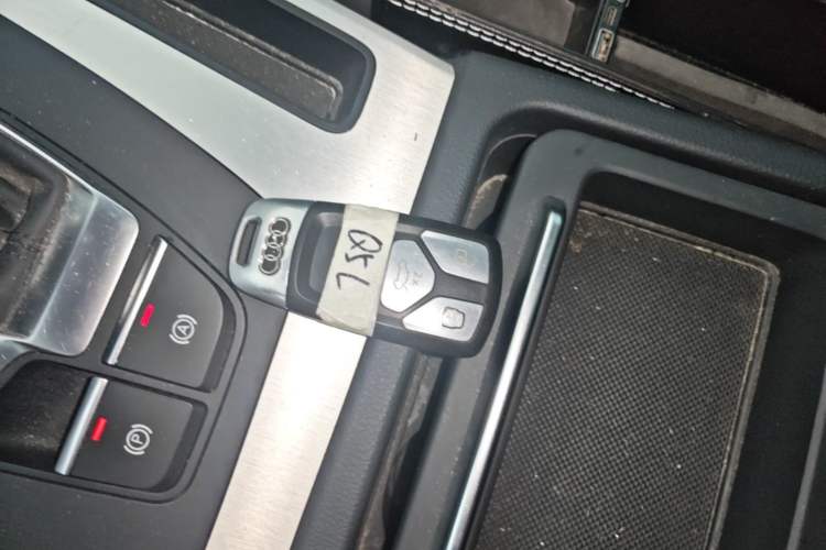 Used Audi Q5L 2020 Updated 40 TFSI Prestige Fashion Edition
