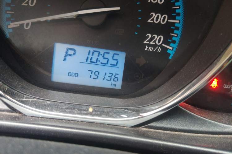 Used Toyota YARiS L Zhi Xiang 2017 1.3E CVT Charming Edition Odometer Close Up