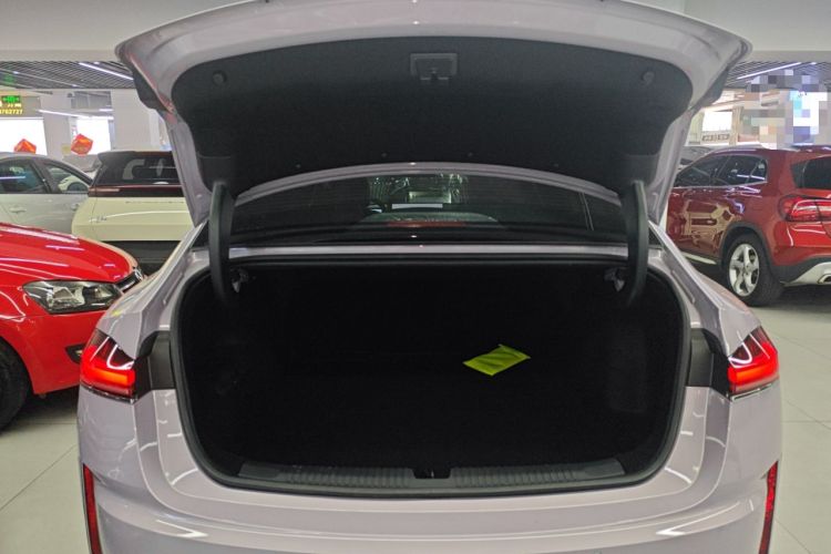 Used Roewe M7 DMH 2025 Model 160km Enjoyment Version
