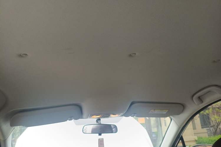 Used Haima Fumei F7 2017 1.5T 7-Seater Automatic Standard Edition Headliner