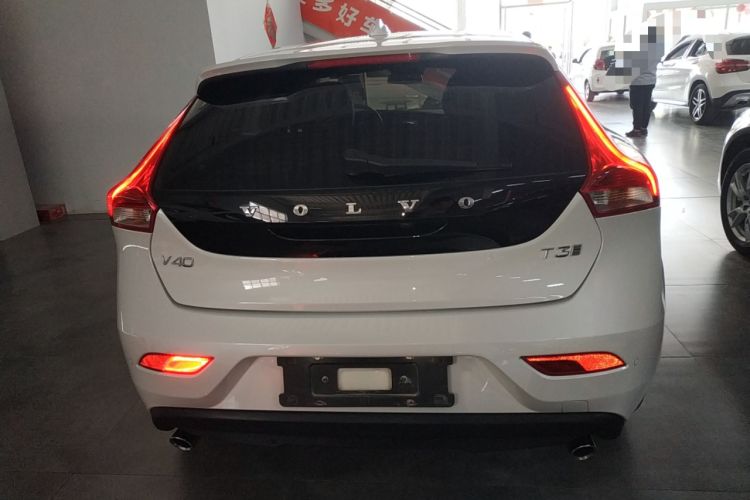 Used Volvo V40 2019 T3 Smart Luxury Edition Rear