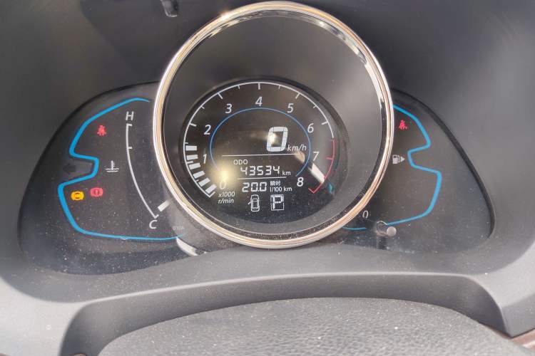 Used Venucia M50V 2017 1.6L XL CVT Luxury Edition