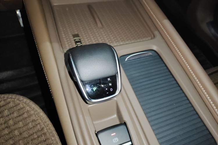 Used Chery Arrizo 8 2023 High-Energy Edition 2.0T DCT Luxury