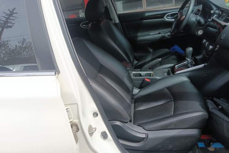 Used Nissan Sylphy 2022 Classic 1.6XL CVT Luxury Edition Right Front Seat