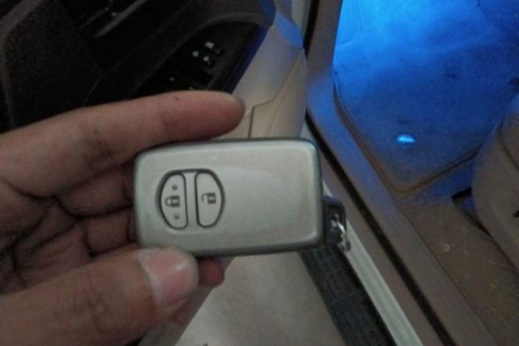 Used Toyota Land Cruiser 
