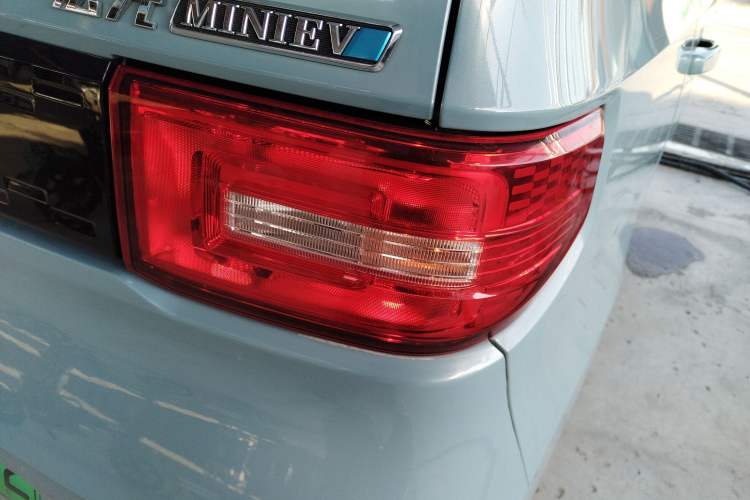 Used Wuling Hongguang MINIEV 2020 Freedom Version Lithium Iron Phosphate
