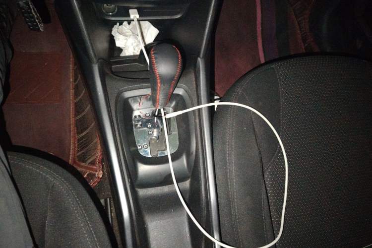 Used Peugeot 2008 2014 1.6L Automatic Fashion Edition
