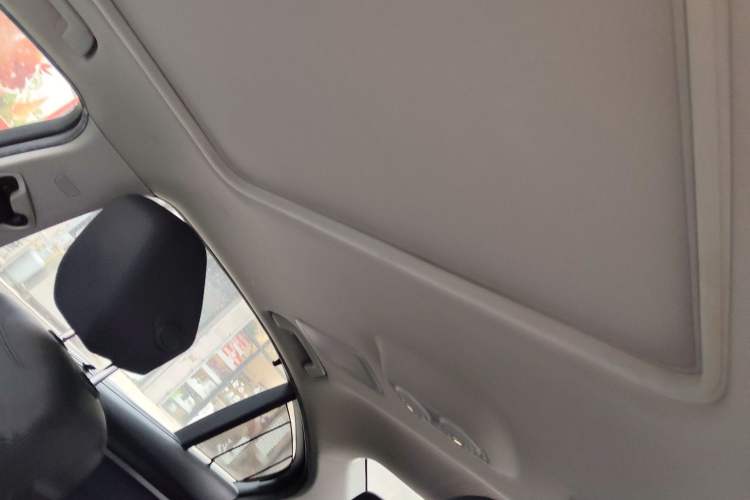 Used BMW 3 Series 2015 316Li Fashion Model
