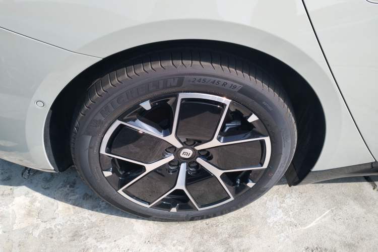 Used Xiaomi Auto SU7 2024 Rear-Drive Ultra-Long Range Advanced Pro-Level Intelligent Driving Version