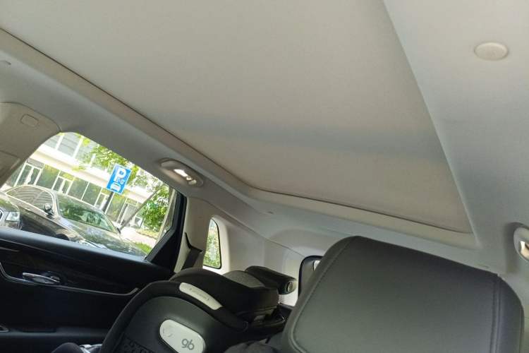 Used Cadillac XT5 2018 25T Luxury Model