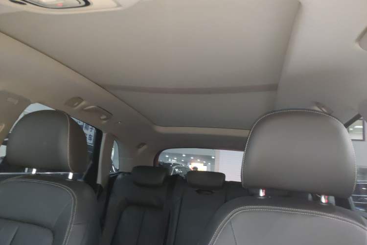 Used Audi Q5L 2020 Updated 40 TFSI Prestige Fashion Edition Headliner