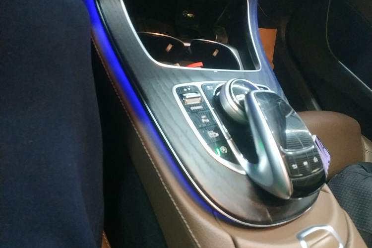 Used Mercedes-Benz E-Class 2016 E 200 L Sport Edition