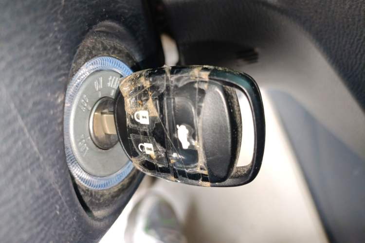 Used CHANGAN Alsvin V7 2016 1.6L Manual Joyride Model China IV Standard Vehicle Key