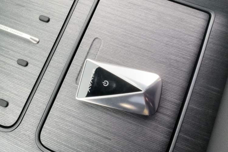 Used Avatr 12 2025 Ultra Extended-Range Edition
