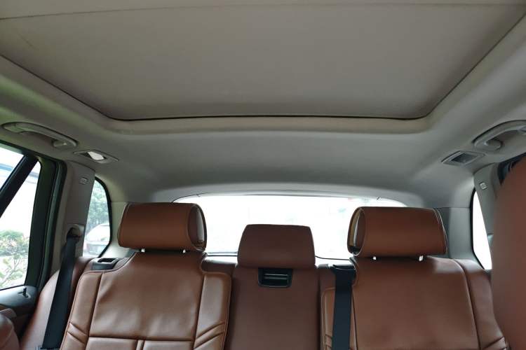 Used BMW X5 2013 xDrive35i Leading Model Headliner