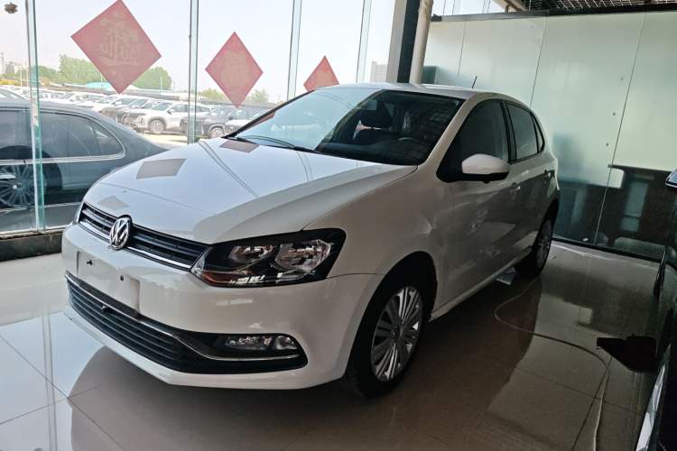 Used Volkswagen Polo 2016 1.6L Automatic Comfort Model