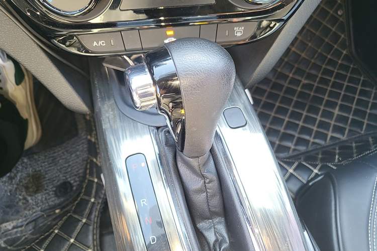 Used Honda XR-V 2017 1.8L EXi CVT Comfort Version