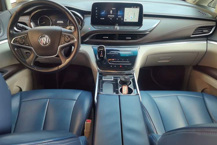 Used Buick GL8 2021 Land Cruiser Executive Class 652T Luxury Model
