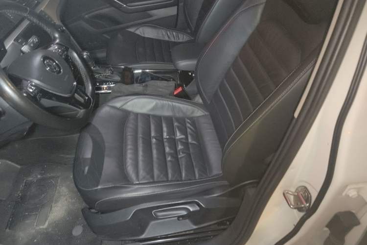 Used Volkswagen Lamando 2018 280TSI DSG Comfort Edition
