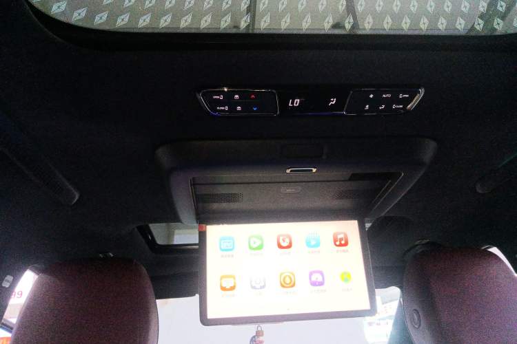 Used GAC Trumpchi M8 2023 Zongshi Series Dual-Motor YuZun Edition