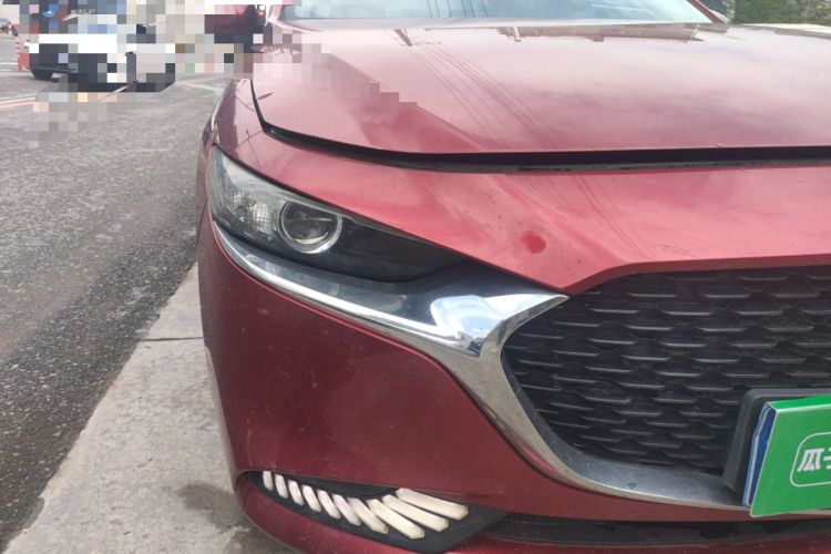 Used Mazda 3 Axela 2020 2.0L Automatic ZhiXuan Edition Right Front Headlight
