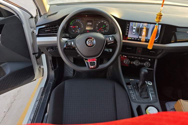 Used Volkswagen Bora Pure Electric 2020 Shan Model
