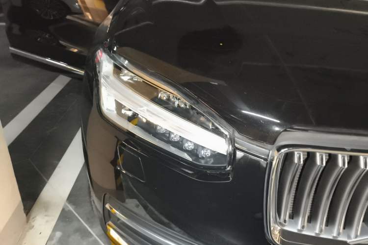 Used Volvo XC90 2021 B6 Luxury Smart Edition 7-Seater
