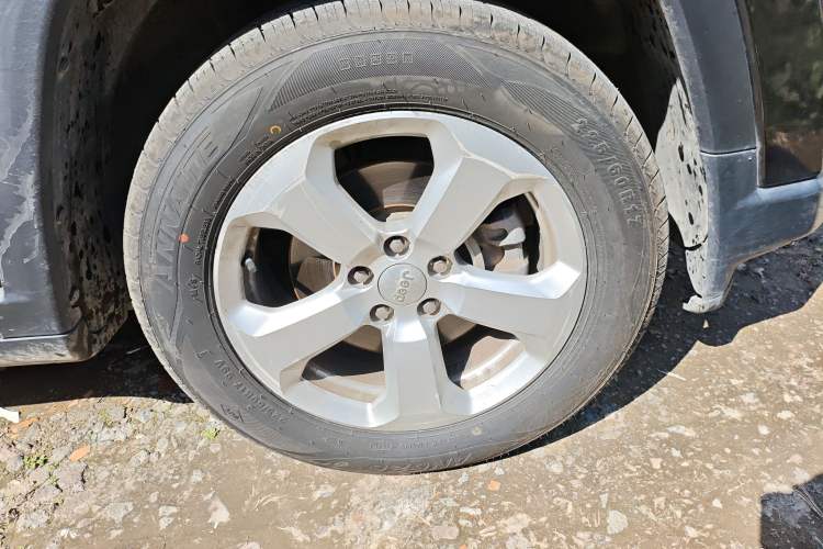 Used Jeep Compass 2019 220T Automatic Enjoyment Version
