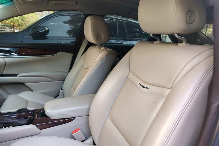 Used Cadillac XTS 2015 28T Elite Model Left Front Seat