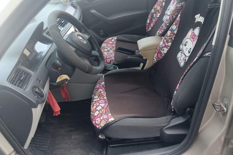 Used Skoda Rapid 2015 1.6L Automatic Enjoyment Selection Model