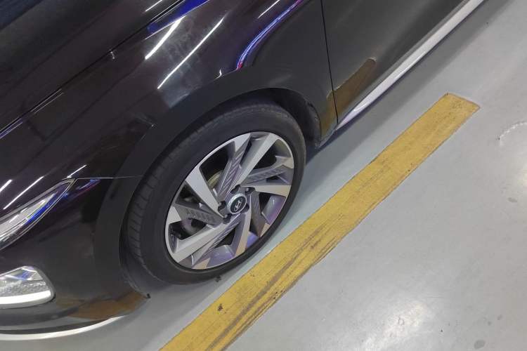 Used Hyundai Mistra 2021 270TGDi DCT LUX Prestige Edition