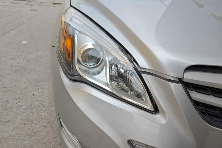 Used BAIC E Series 2013 Sedan 1.3L Manual Special Offer Edition
