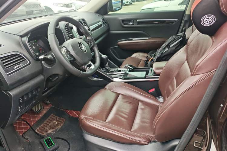 Used Renault Koleos 2017 2.5L Four-Wheel Drive Ultimate Edition Left Front Seat