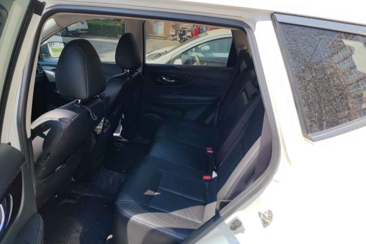 Used Nissan X-Trail 2017 2.5L CVT Luxury Edition 4WD