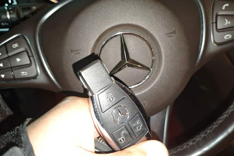Used Mercedes-Benz GLE 2016 GLE 320 4MATIC Dynamic Edition Vehicle Key