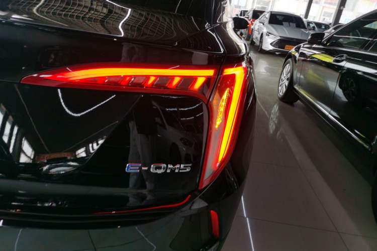 Used Hongqi E-QM5 2021 Charging T3 Version 5 Seats
