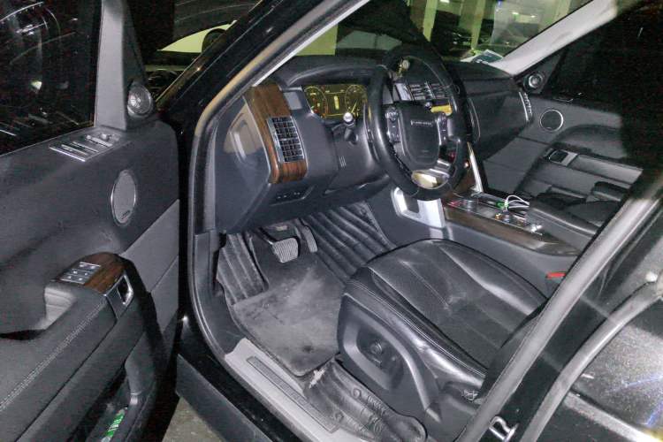 Used Land Rover Range Rover 2016 3.0 SC V6 Vogue Extended Version