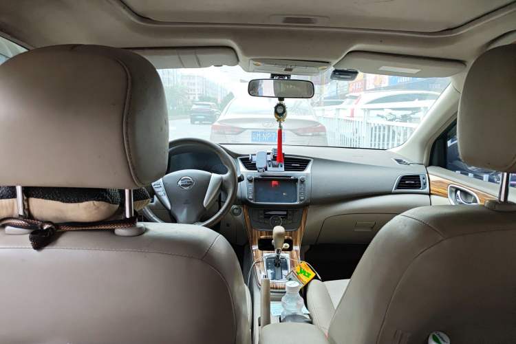 Used Nissan Sylphy 2014 1.6XV CVT Deluxe Edition