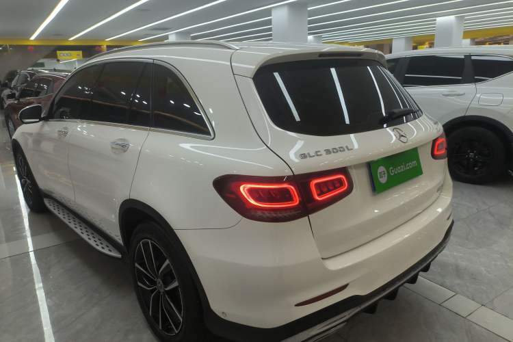 Used Mercedes-Benz GLC 2020 GLC 300 L 4MATIC Dynamic Edition
