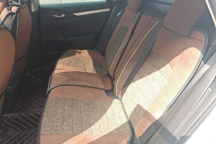 Used Honda Civic 2016 220TURBO CVT Luxury Edition
