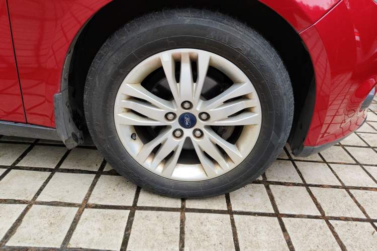 Used Ford Focus 2012 Sedan 1.6L Automatic Comfort Model