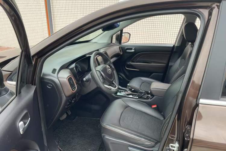 Used GAC Trumpchi GS3 2017 150N Automatic Elite Edition