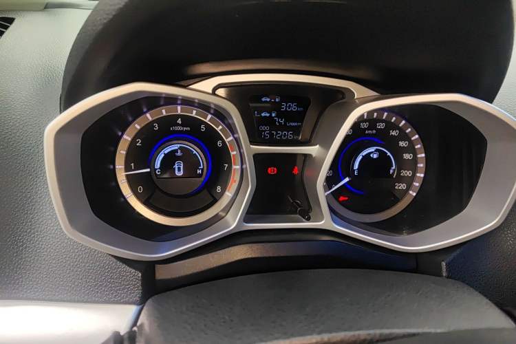 Used JAC Group Refine S3 2016 1.5L Manual Luxury Smart Version
