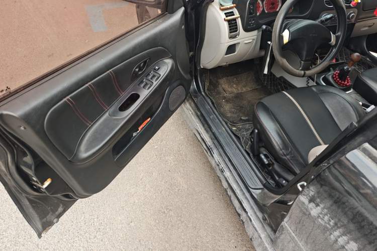 Used Mitsubishi LANCER 2010 1.6L Manual Comfort Sport Model