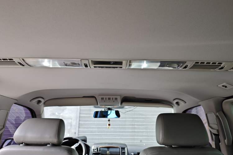 Used Volkswagen Multivan 2012 2.0 TSI Two-Wheel Drive Business Edition
