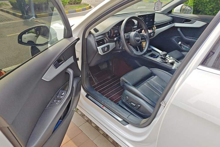 Used Audi A4L 2023 40 TFSI Fashion Dynamic Model