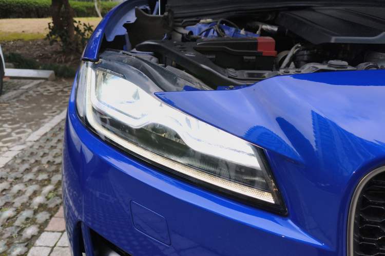 Used Jaguar F-PACE 2019 2.0T All-Wheel Drive R-Sport Sport Edition