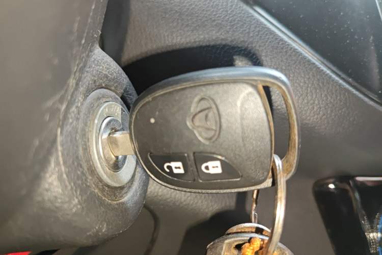 Used CHANGAN KAICHENG Ounuo S 2017 1.5L Ouno S Value Edition EA15-AB
