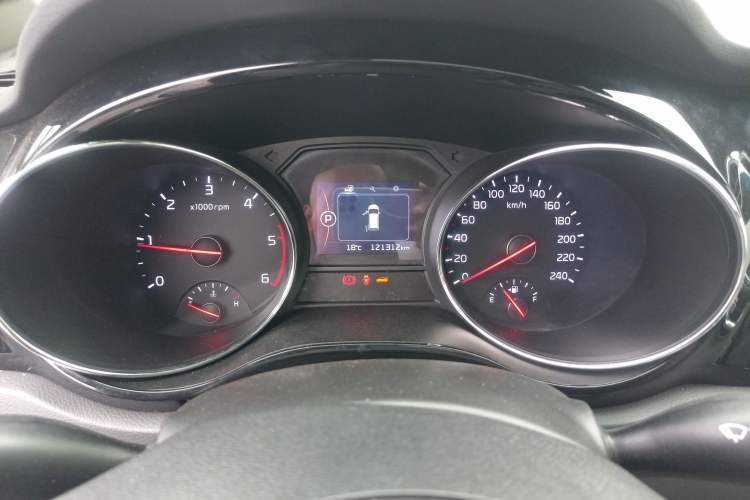 Used Kia Carnival 2015 2.2T Luxury Edition China IV Instrument Cluster