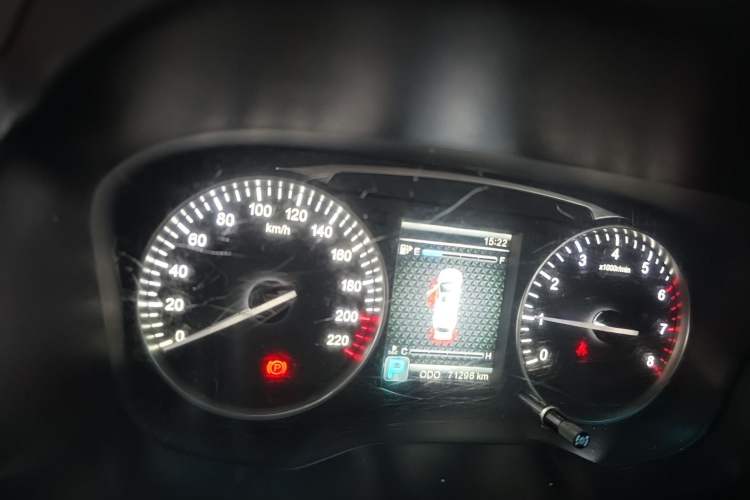 Used SWM X7 2019 1.5T automatic Comfort version 7 seats Instrument Cluster